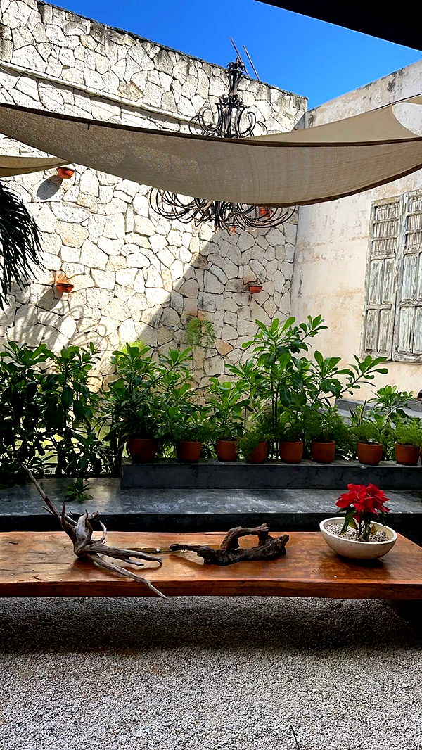 nadia-stone image ~ Altpins