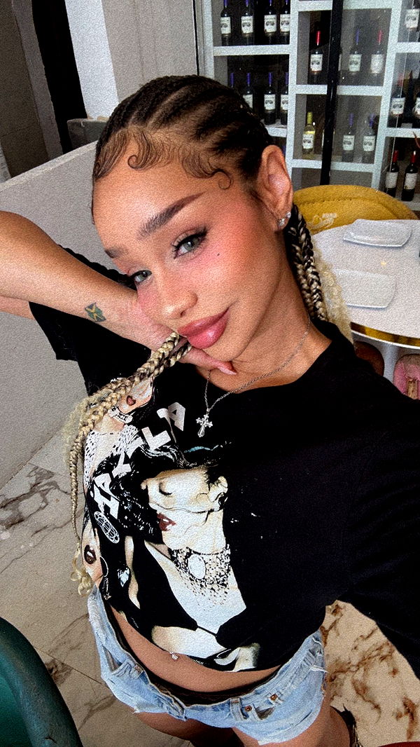 nadia-stone image ~ Altpins