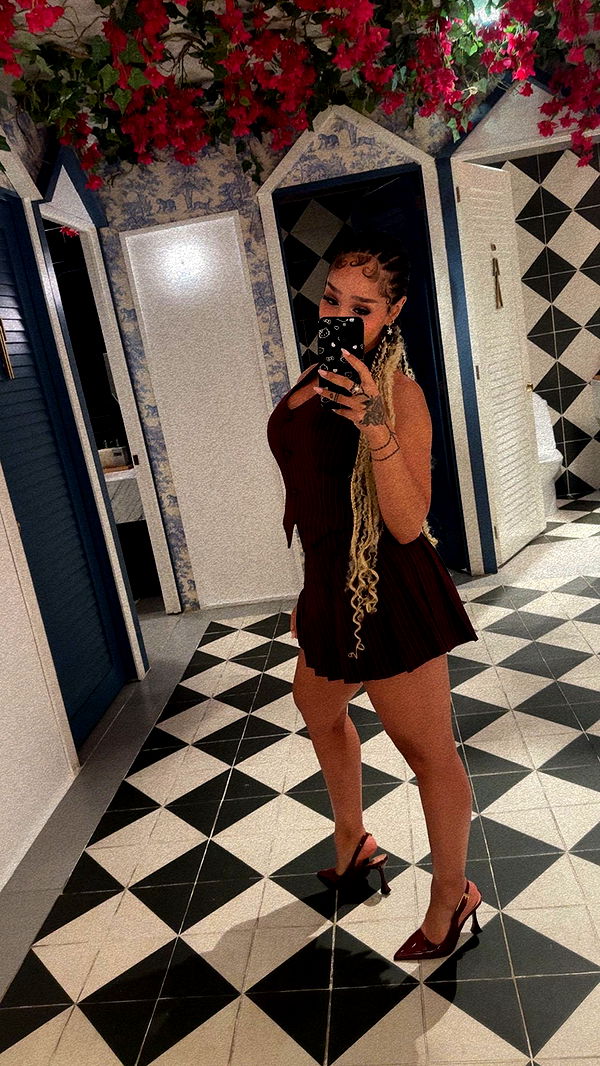 nadia-stone image ~ Altpins