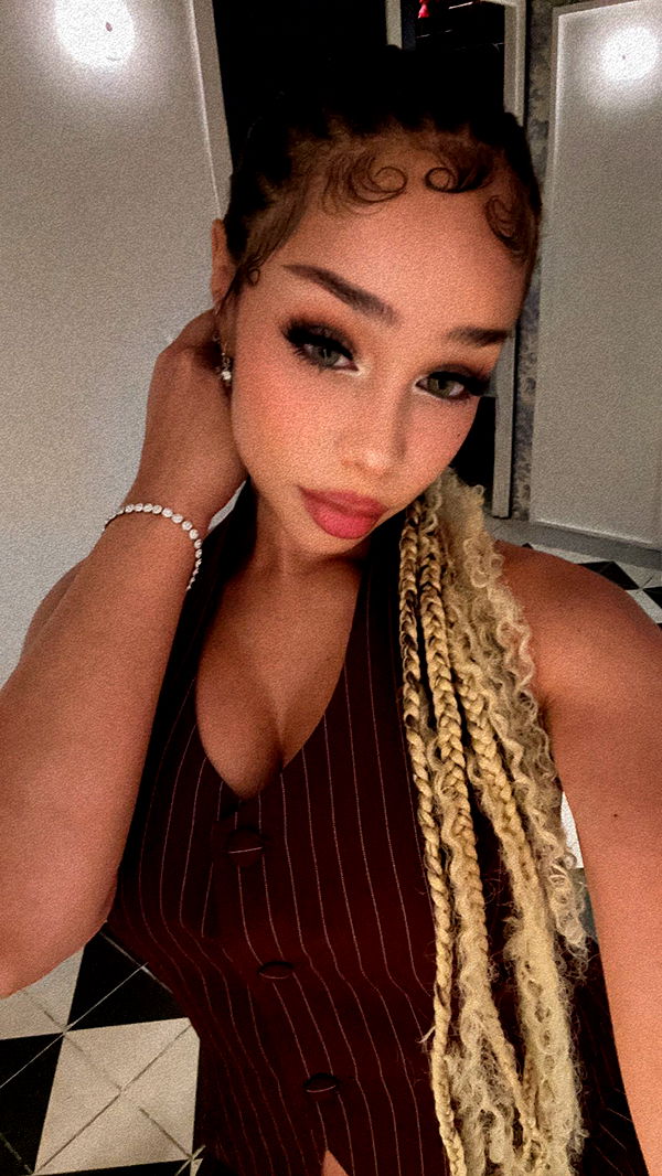 nadia-stone image ~ Altpins