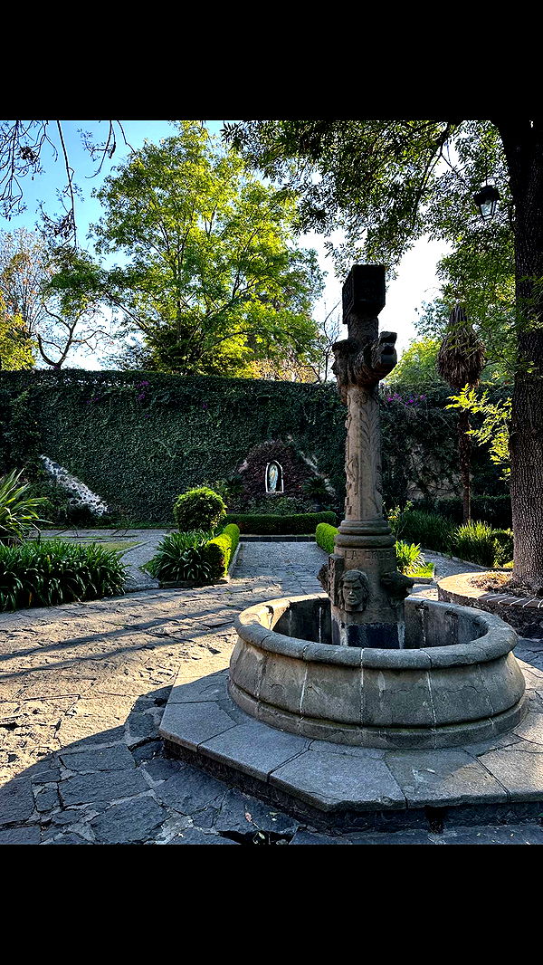 nadia-stone image ~ Altpins