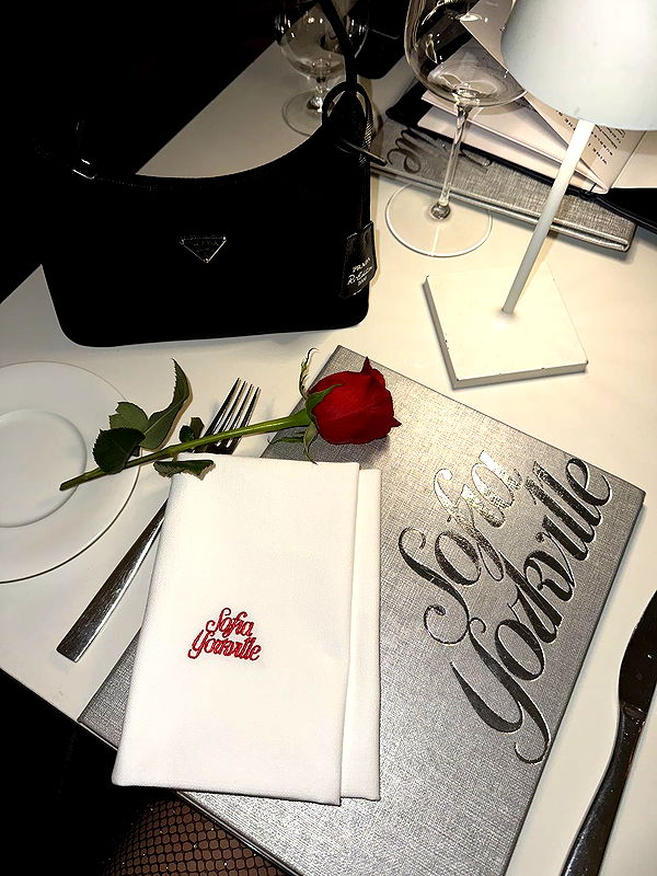 nadia-stone image ~ Altpins