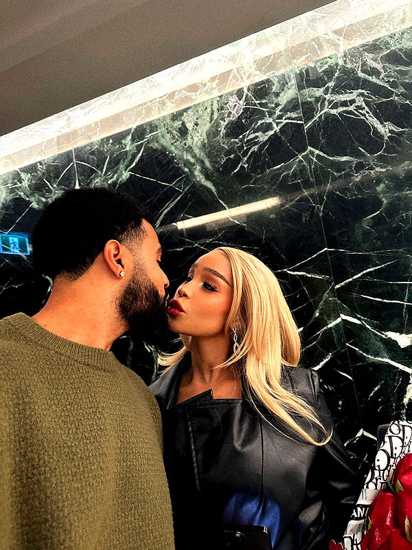 nadia-stone image ~ Altpins