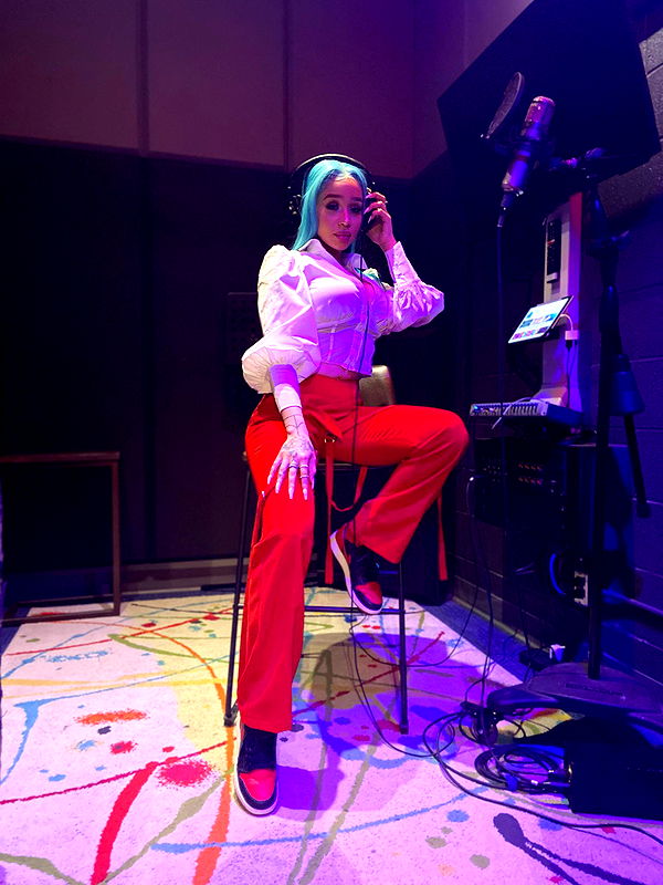 nadia-stone image ~ Altpins