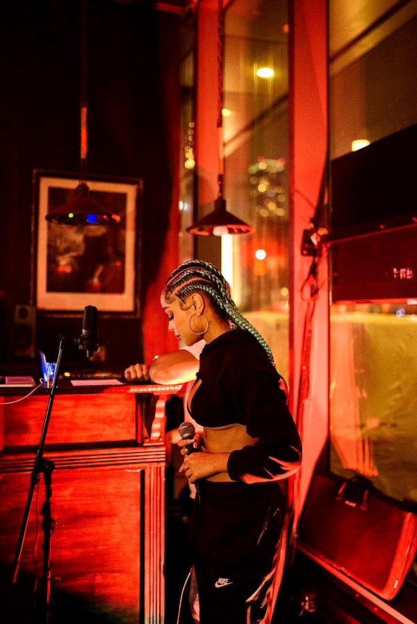 nadia-stone image ~ Altpins