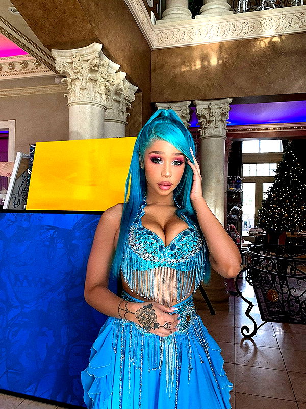 nadia-stone image ~ Altpins