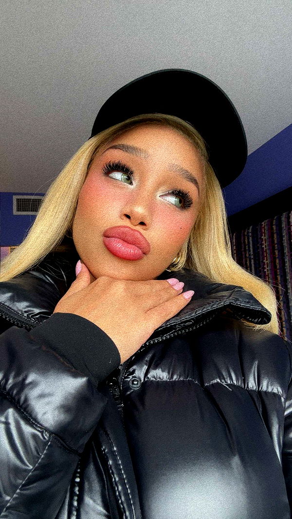 nadia-stone image ~ Altpins