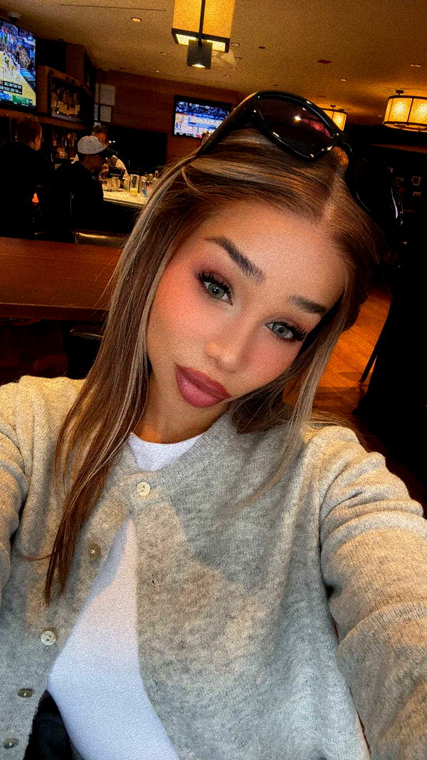 nadia-stone image ~ Altpins