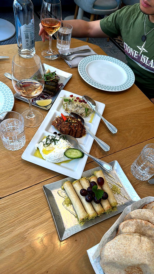 nadia-stone image ~ Altpins