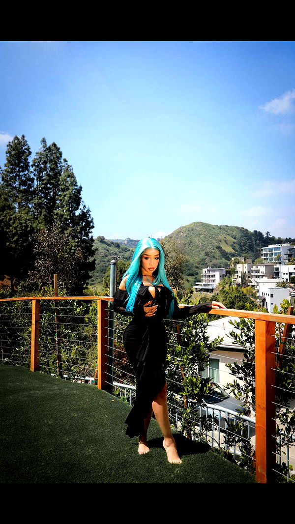 nadia-stone image ~ Altpins