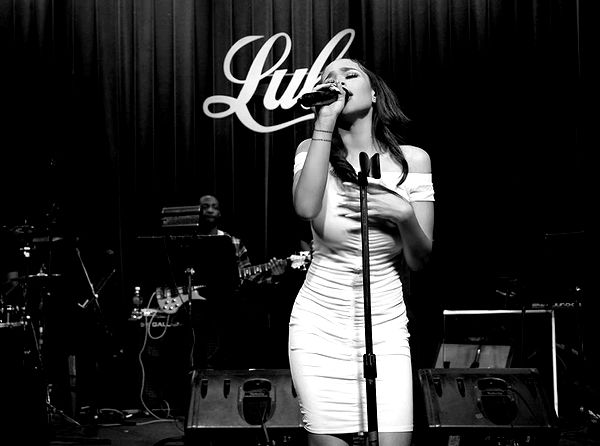 nadia-stone image ~ Altpins