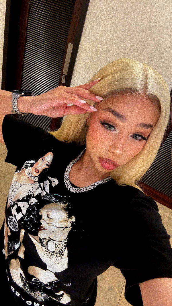 nadia-stone image ~ Altpins