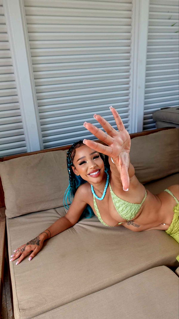 nadia-stone image ~ Altpins