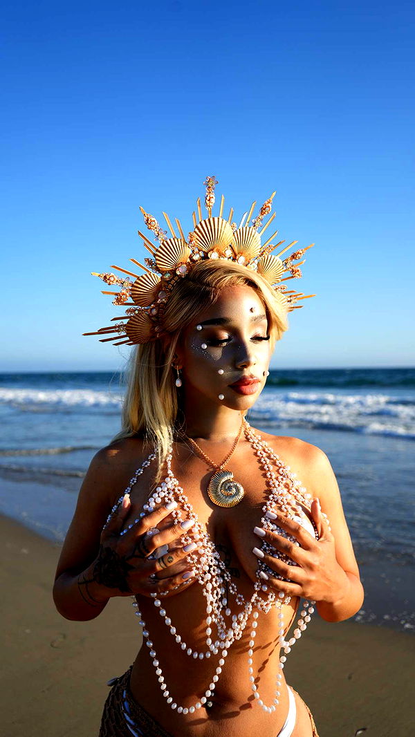 nadia-stone image ~ Altpins