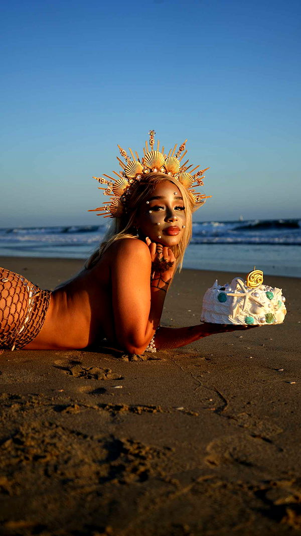 nadia-stone image ~ Altpins