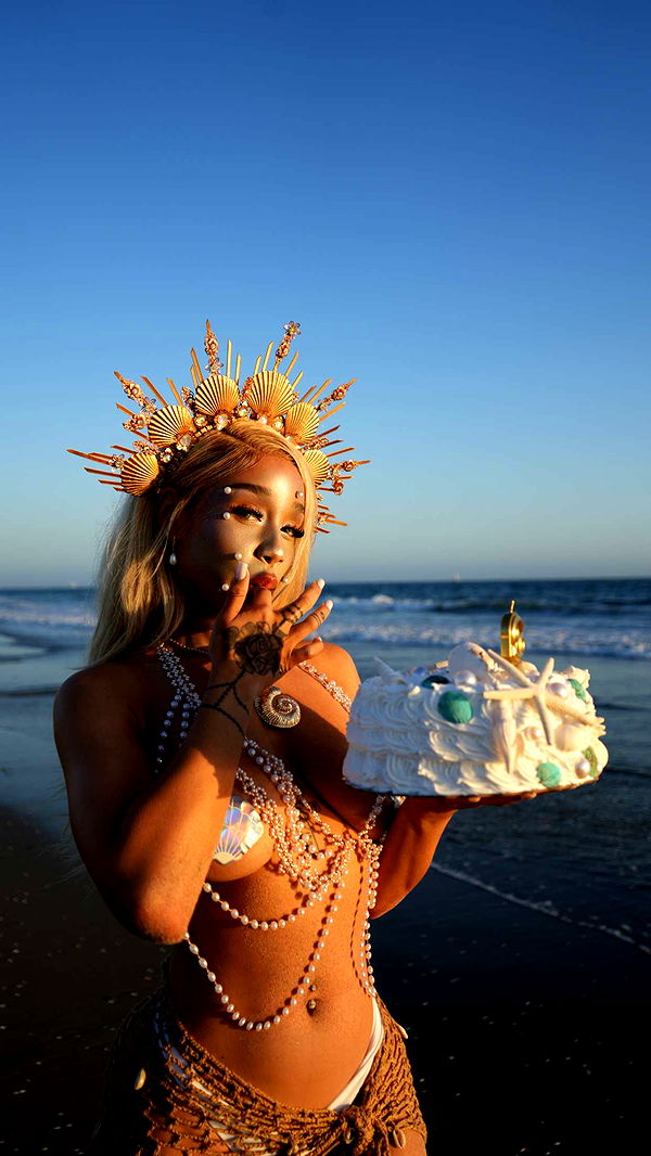 nadia-stone image ~ Altpins