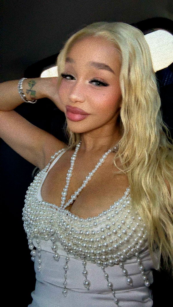 nadia-stone image ~ Altpins