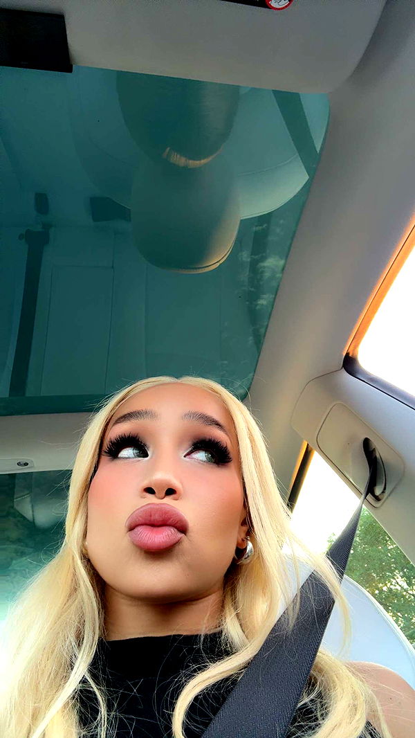 nadia-stone image ~ Altpins