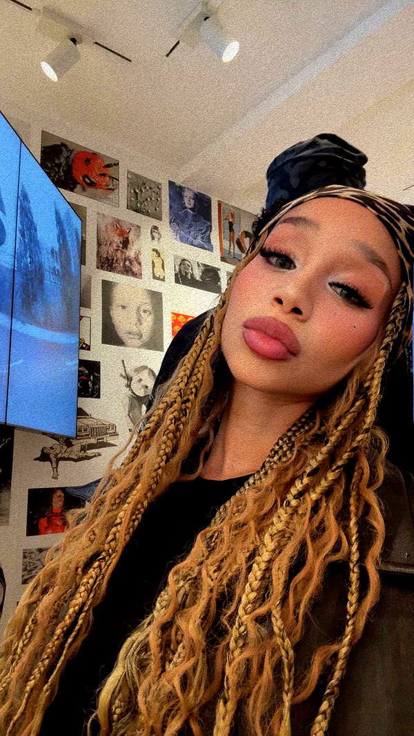 nadia-stone image ~ Altpins