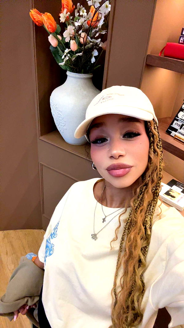 nadia-stone image ~ Altpins