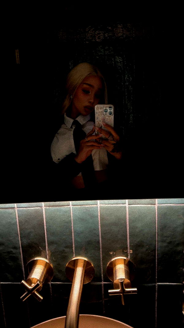 nadia-stone image ~ Altpins