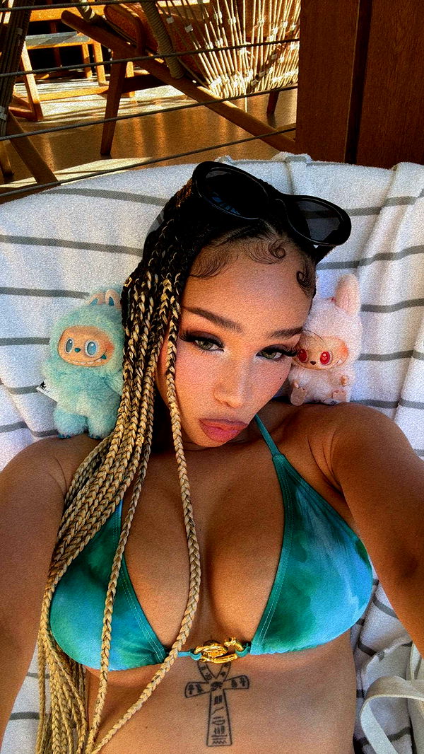 nadia-stone image ~ Altpins