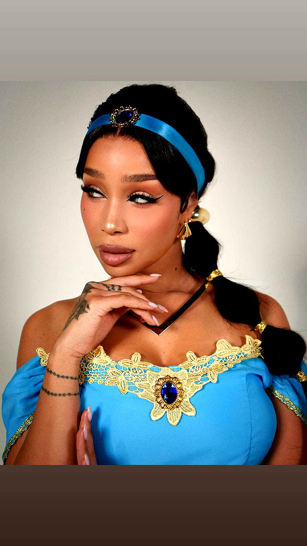 nadia-stone image ~ Altpins