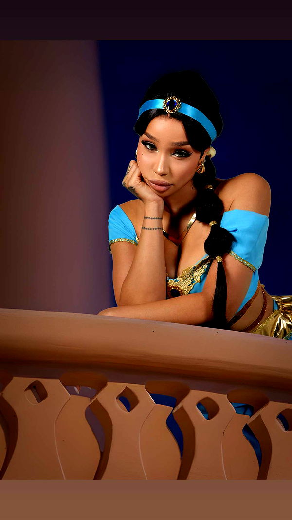 nadia-stone image ~ Altpins