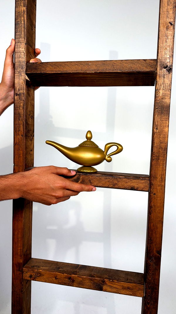 nadia-stone image ~ Altpins