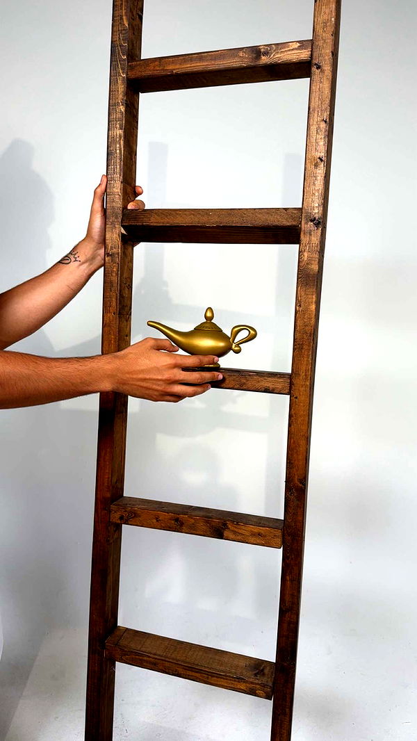 nadia-stone image ~ Altpins