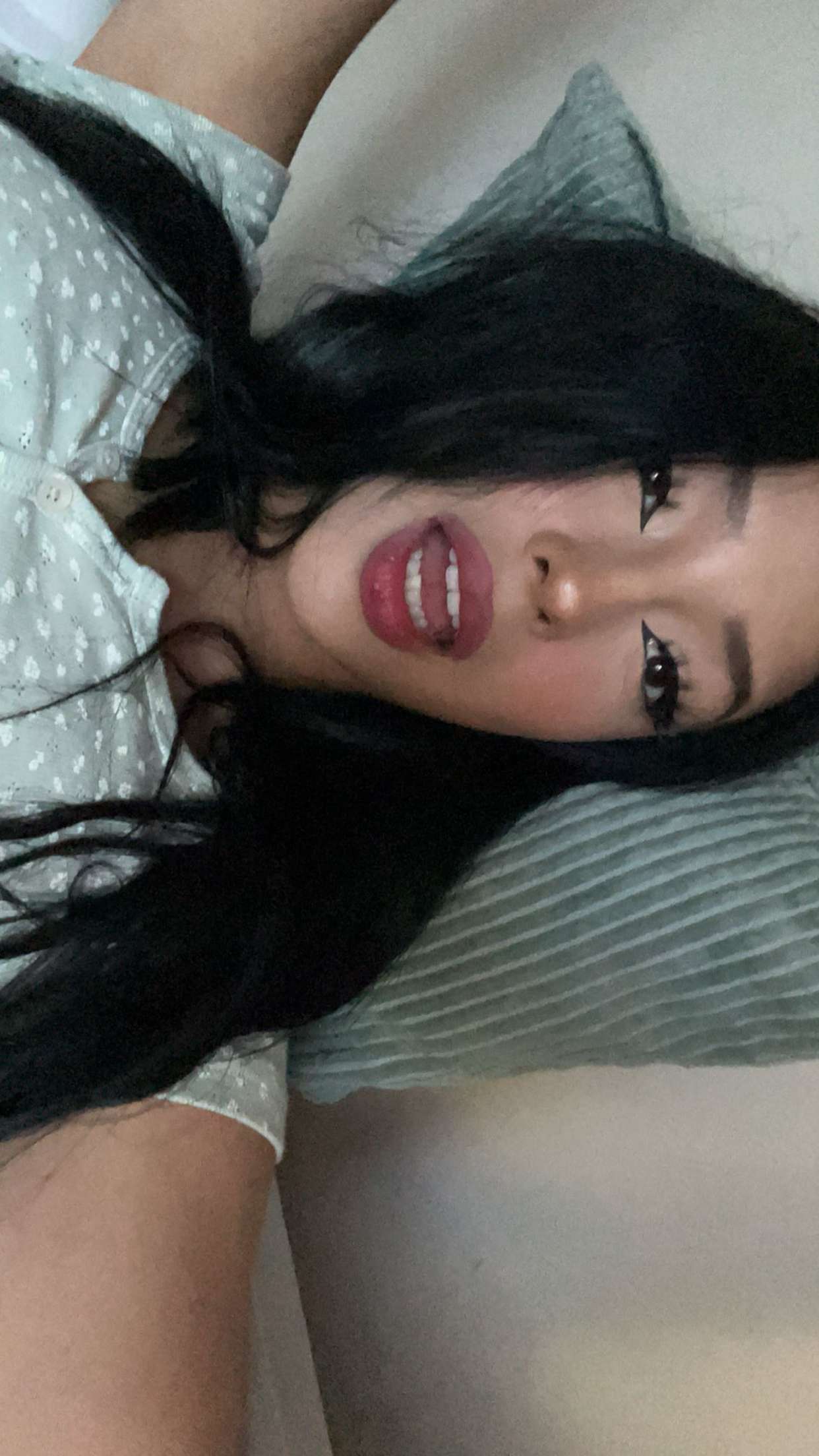 neiima22 snapchat image archive image