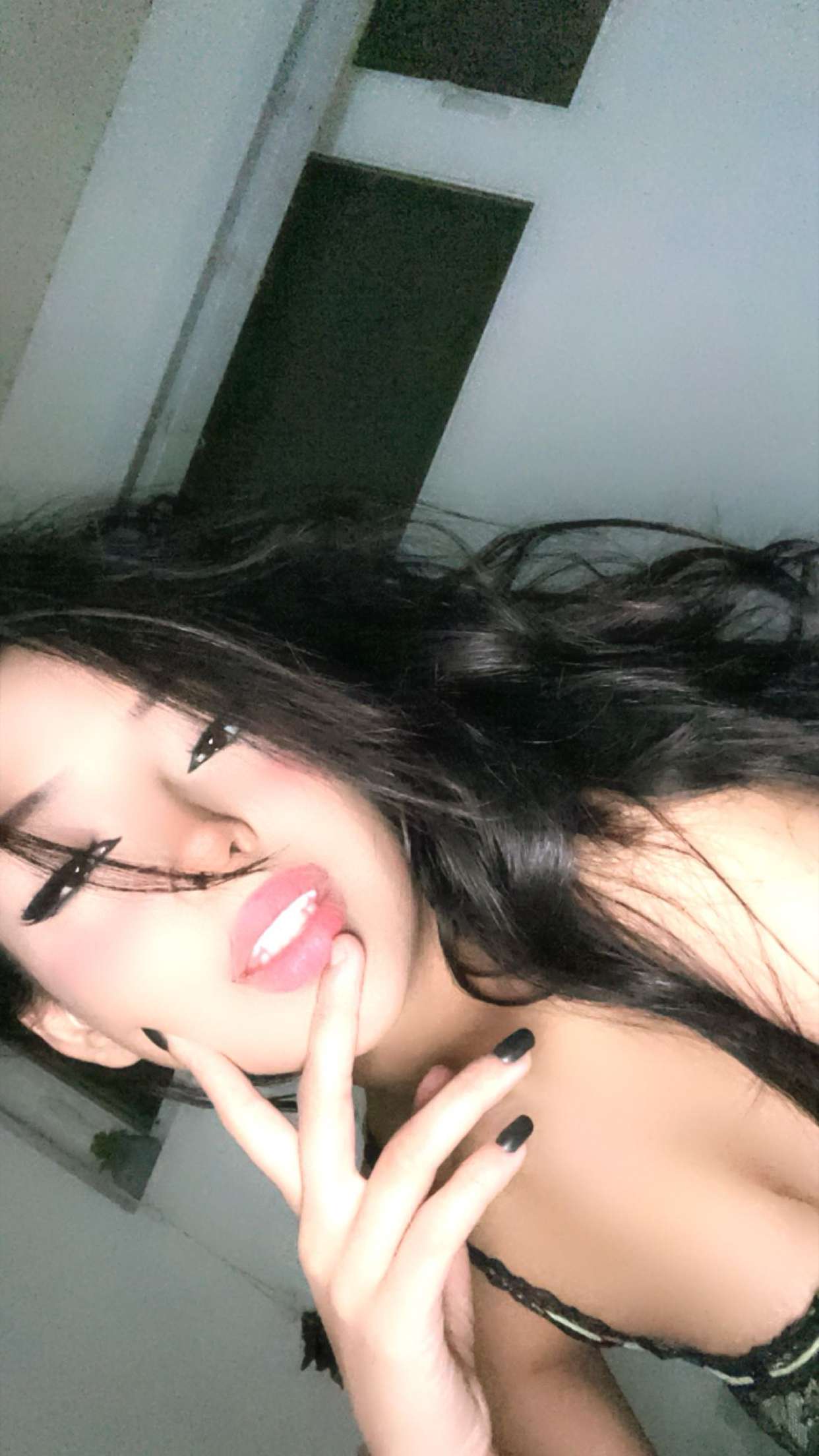 neiima22 snapchat image archive image