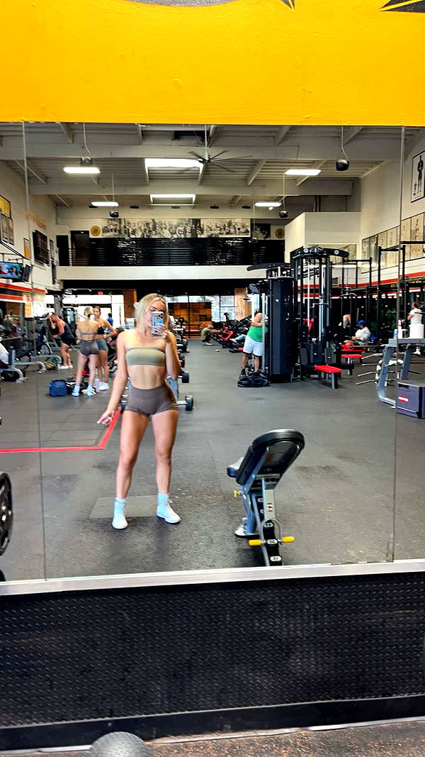 neuaurafitness snapchat image archive image