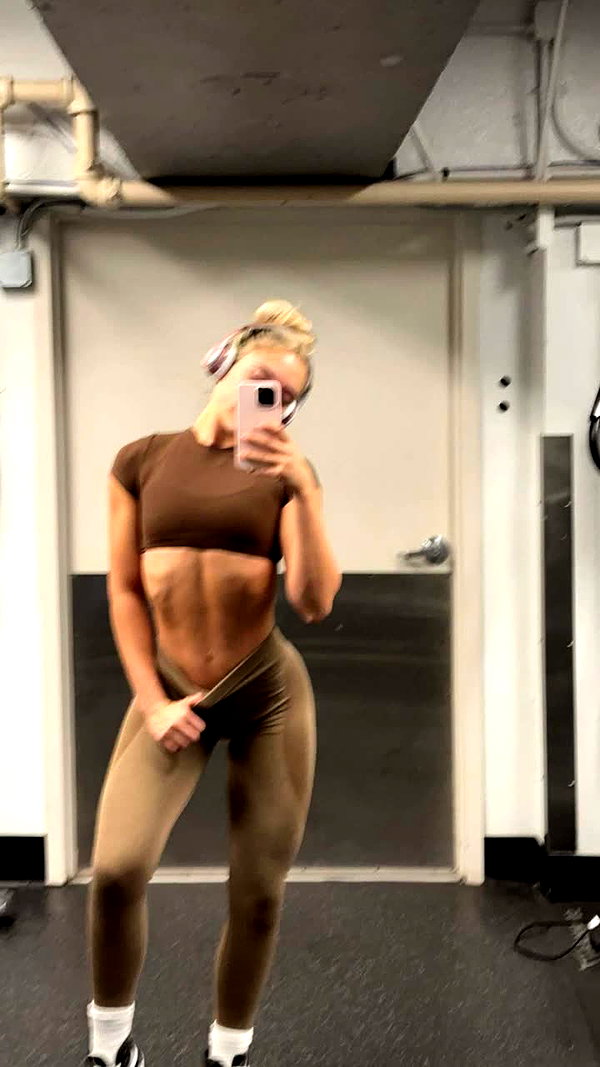 neuaurafitness snapchat image archive image