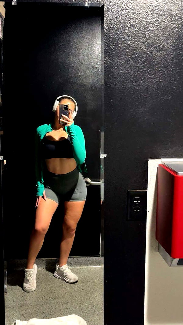 neuaurafitness snapchat image archive image