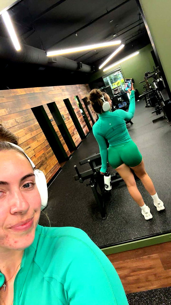 neuaurafitness snapchat image archive image