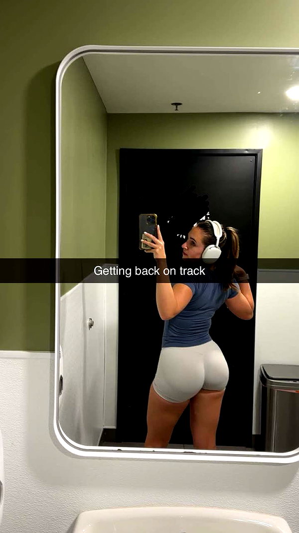 neuaurafitness snapchat image archive image