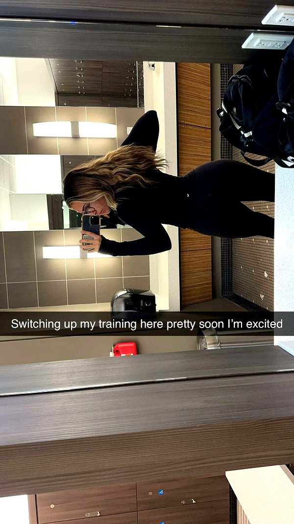 neuaurafitness snapchat image archive image