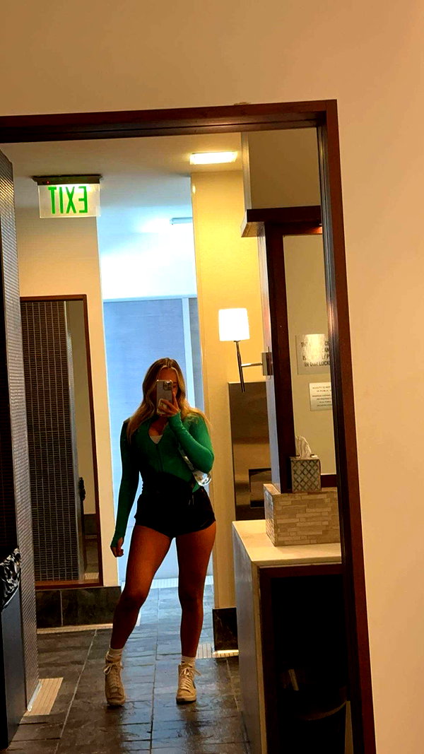neuaurafitness snapchat image archive image