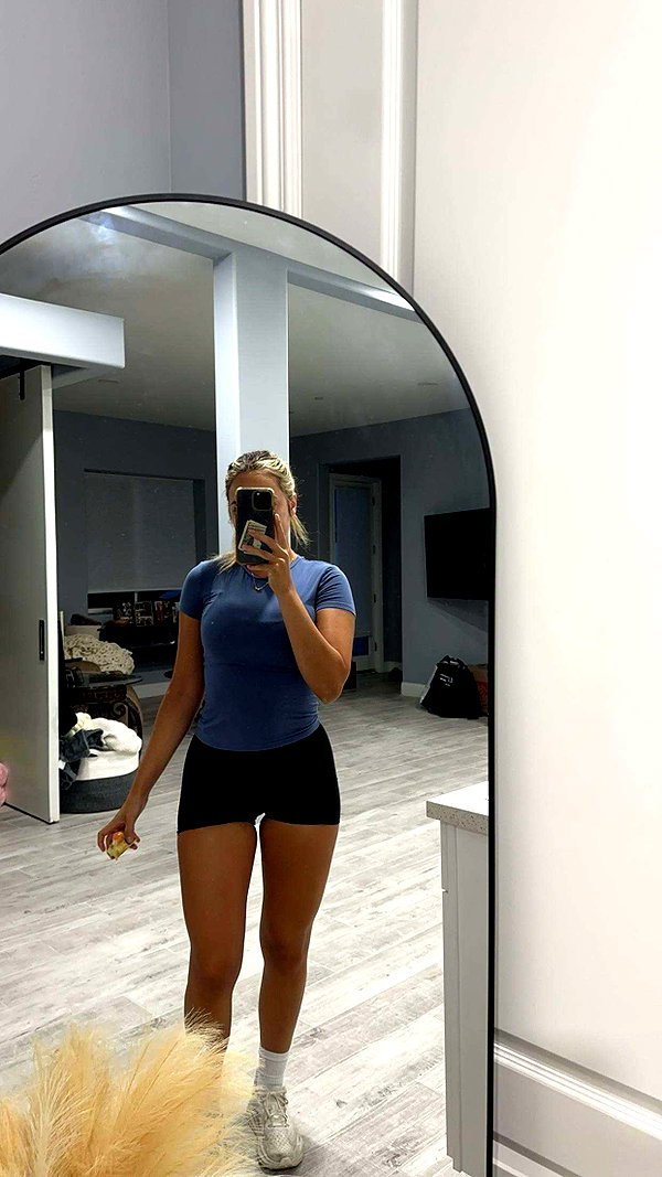 neuaurafitness snapchat image archive image