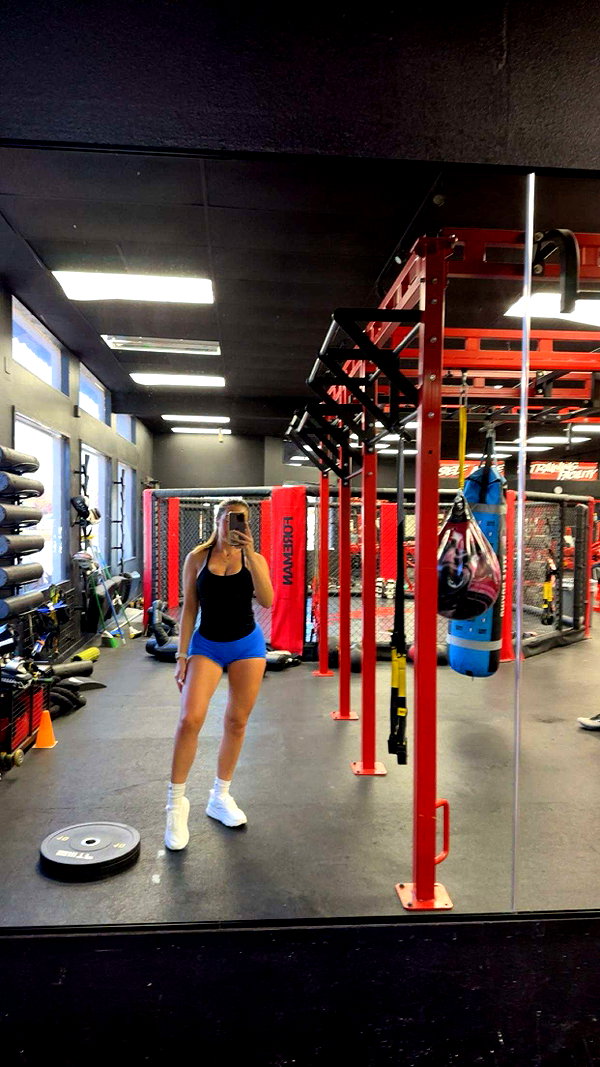 neuaurafitness snapchat image archive image