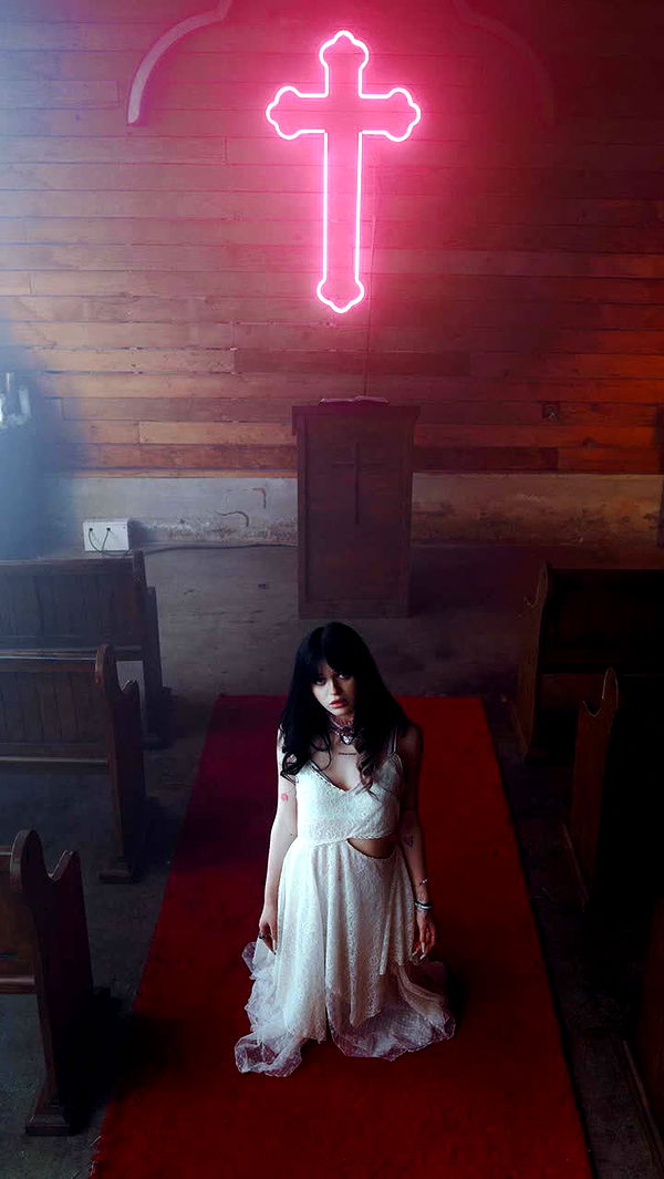 notnevaaadaa image ~ Altpins