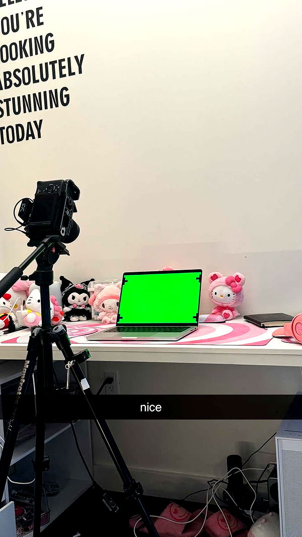 notnevaaadaa image ~ Altpins