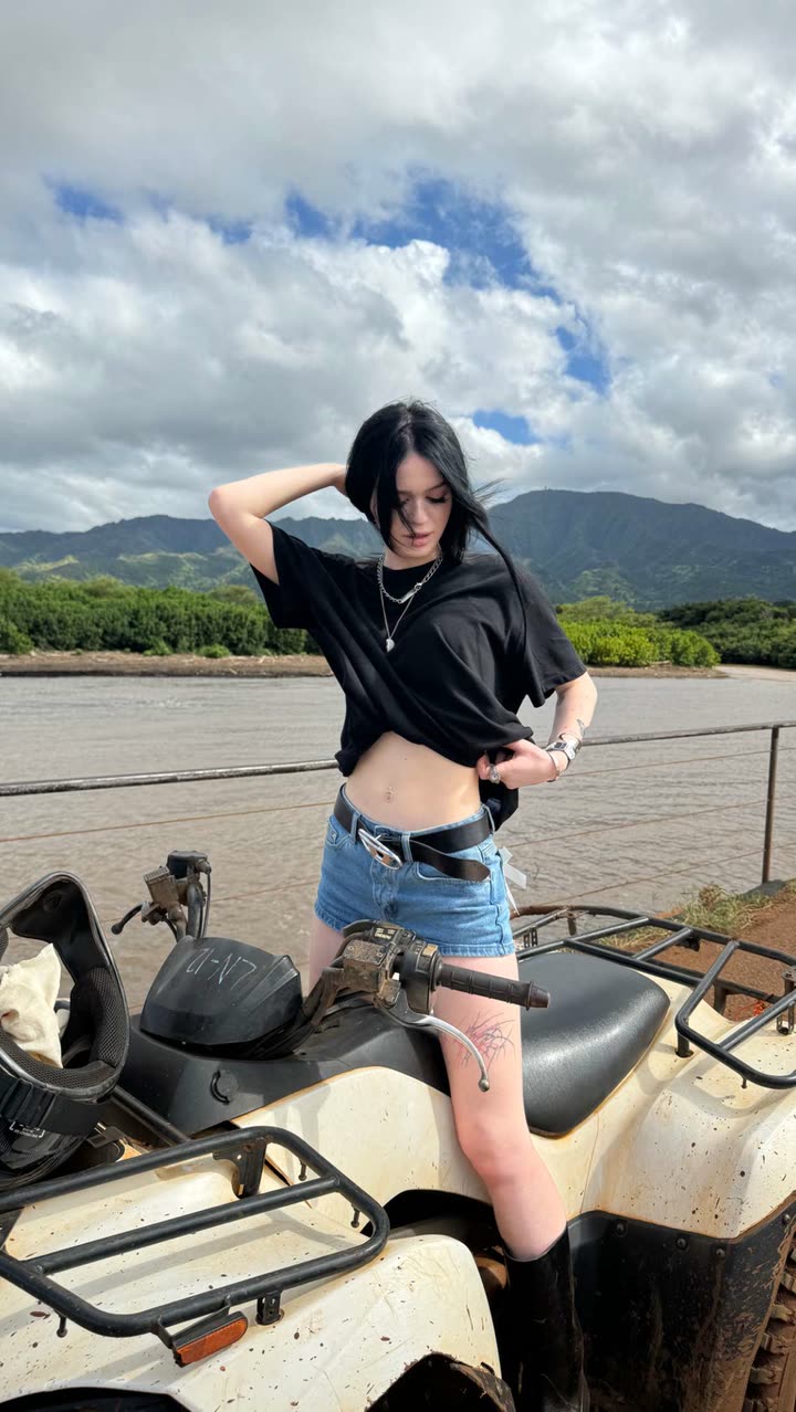 notnevaaadaa snapchat image archive image