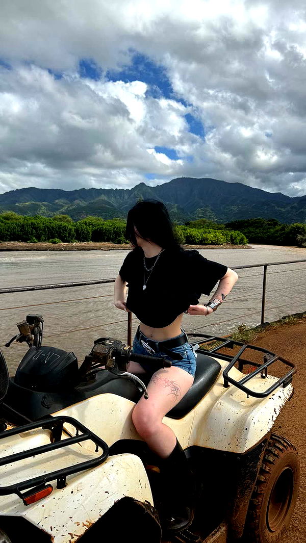 notnevaaadaa image ~ Altpins