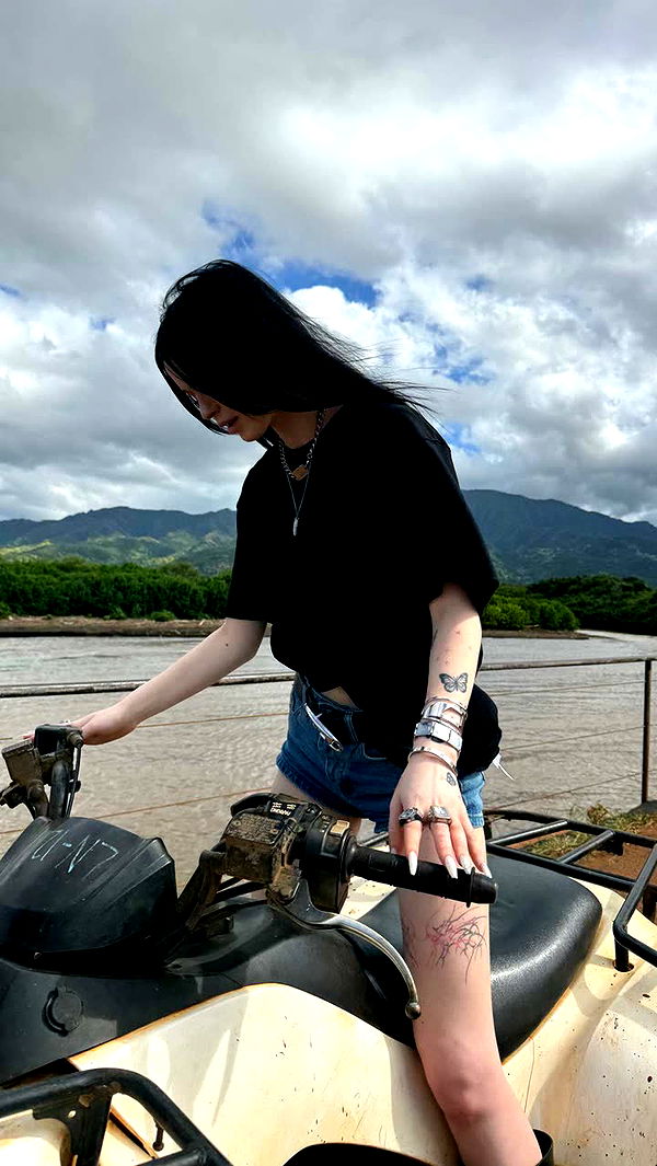 notnevaaadaa image ~ Altpins