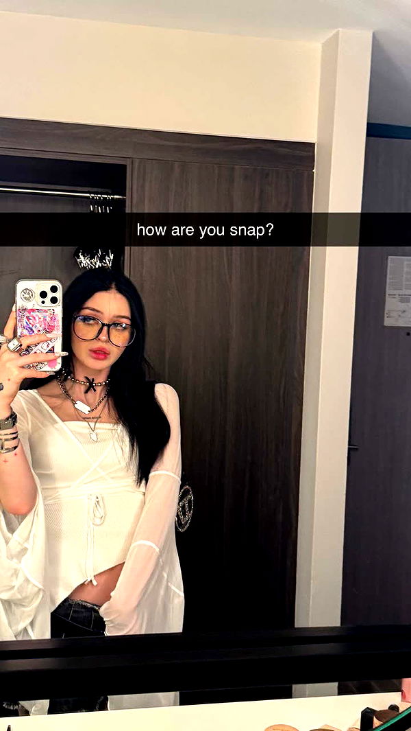 notnevaaadaa image ~ Altpins