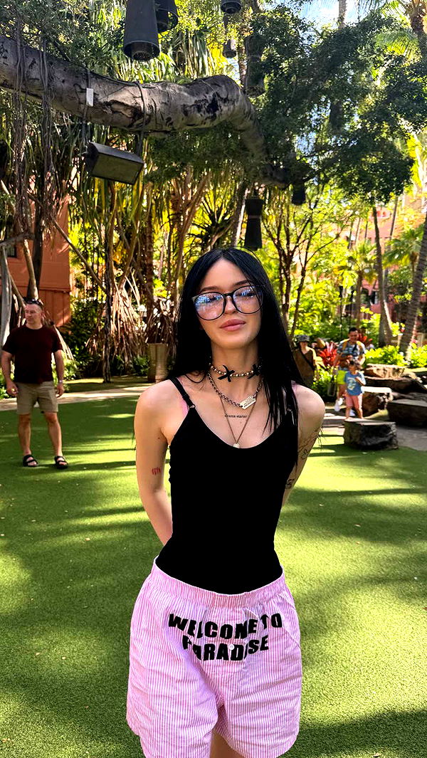 notnevaaadaa image ~ Altpins