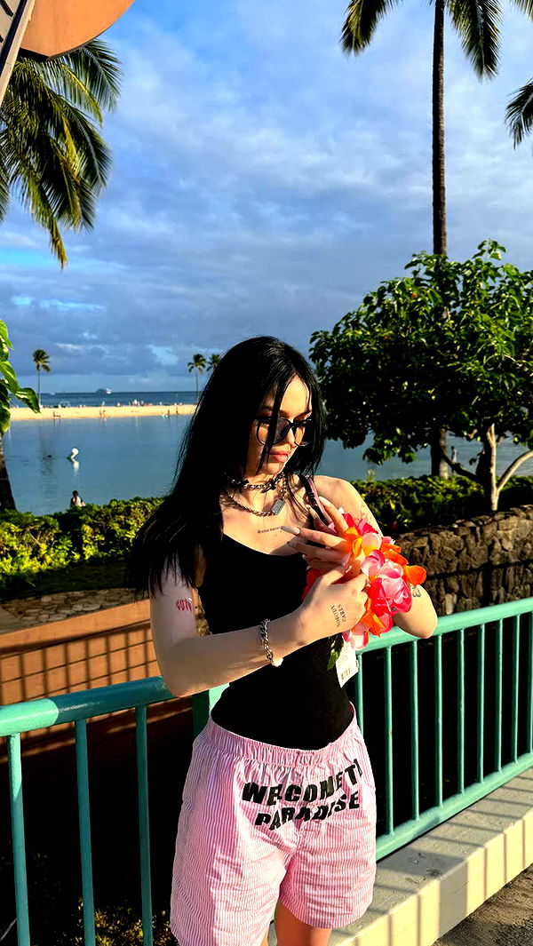 notnevaaadaa image ~ Altpins