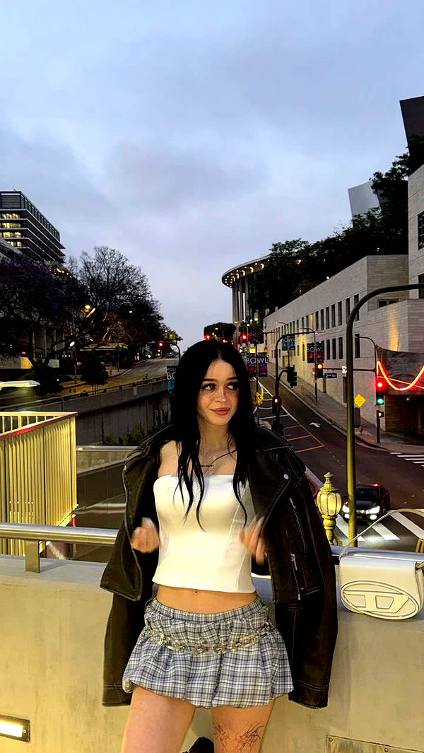 notnevaaadaa image ~ Altpins